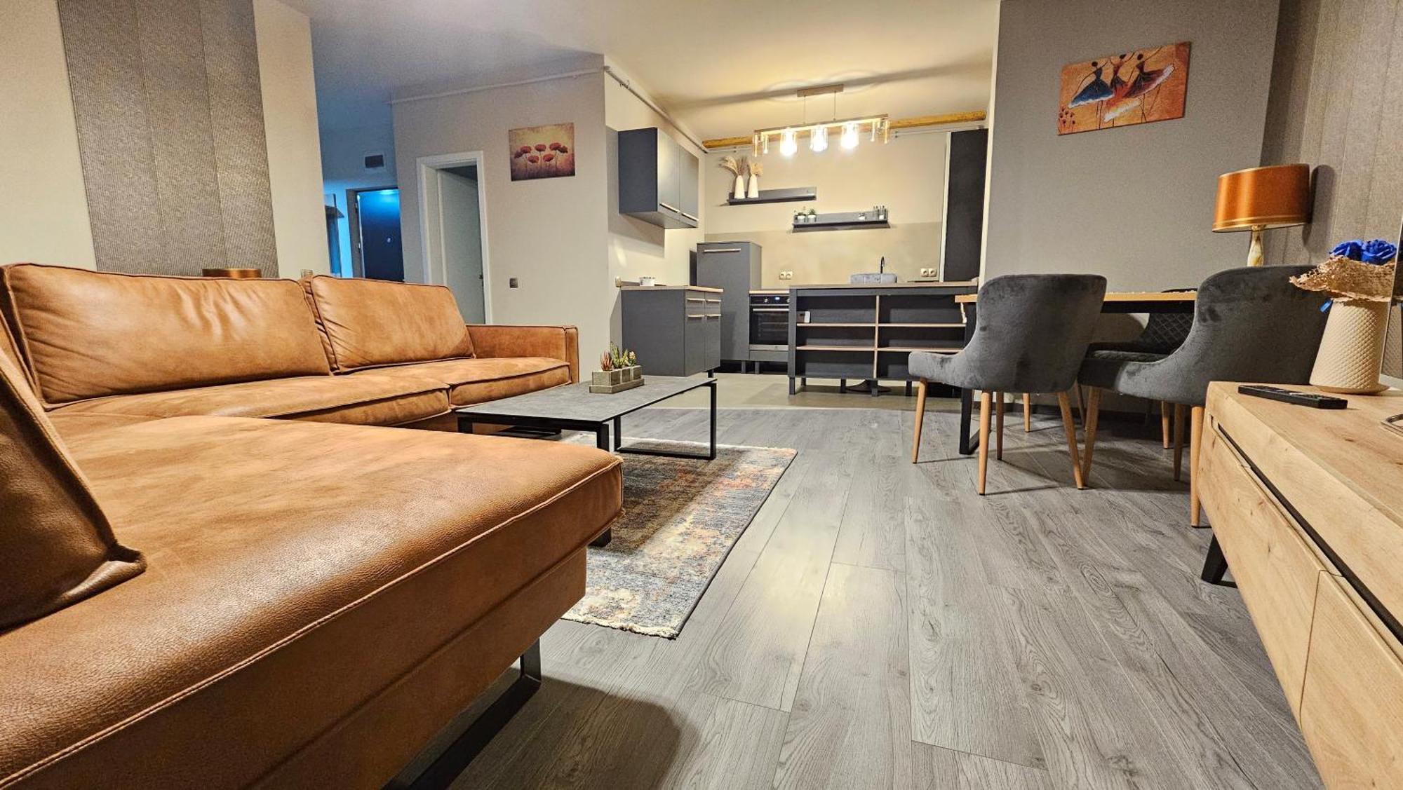 Downtown Dream Apartment Cluj Napoca Bagian luar foto
